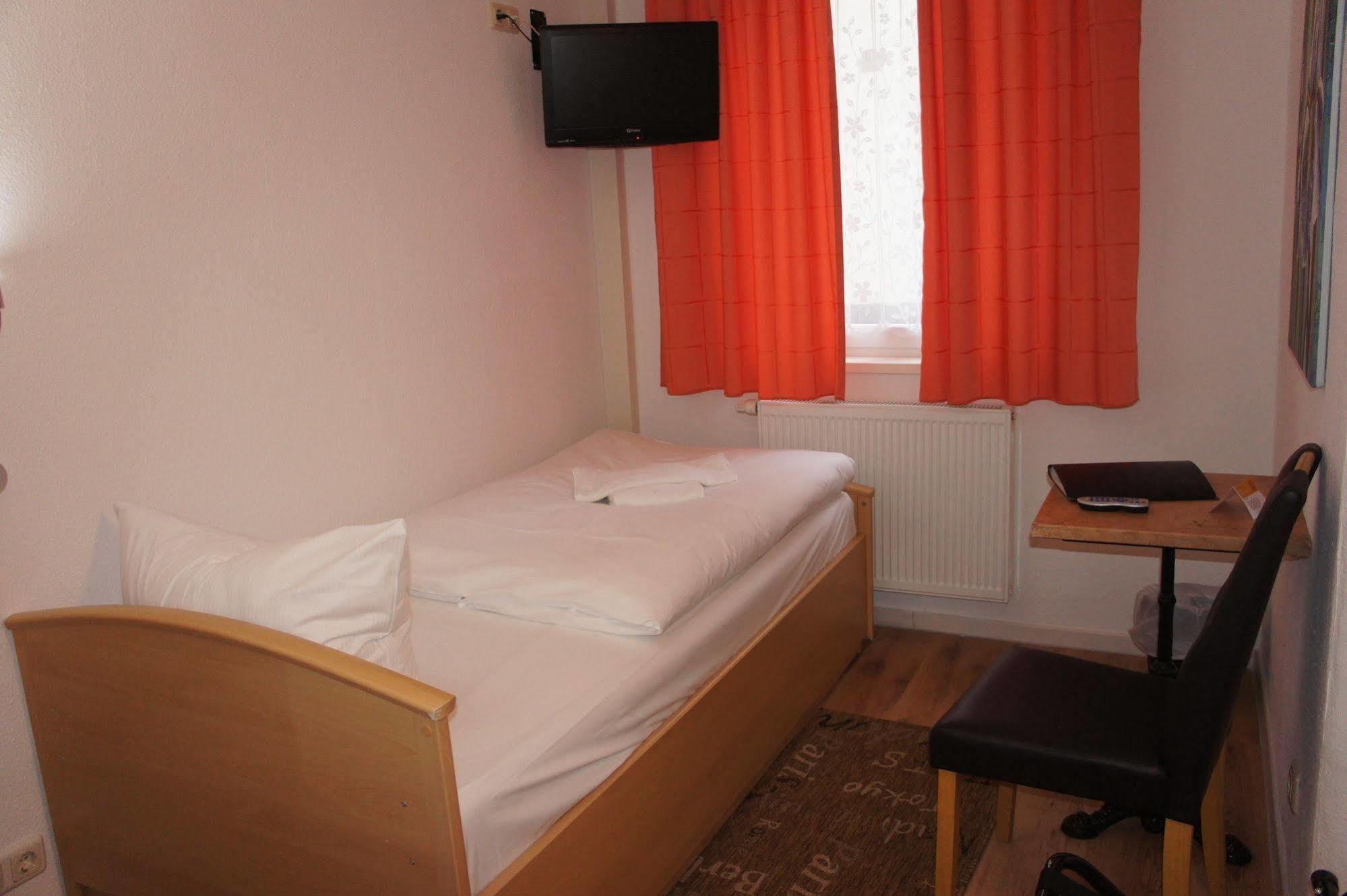 Hotel Am Hopfenmarkt Росток Екстер'єр фото